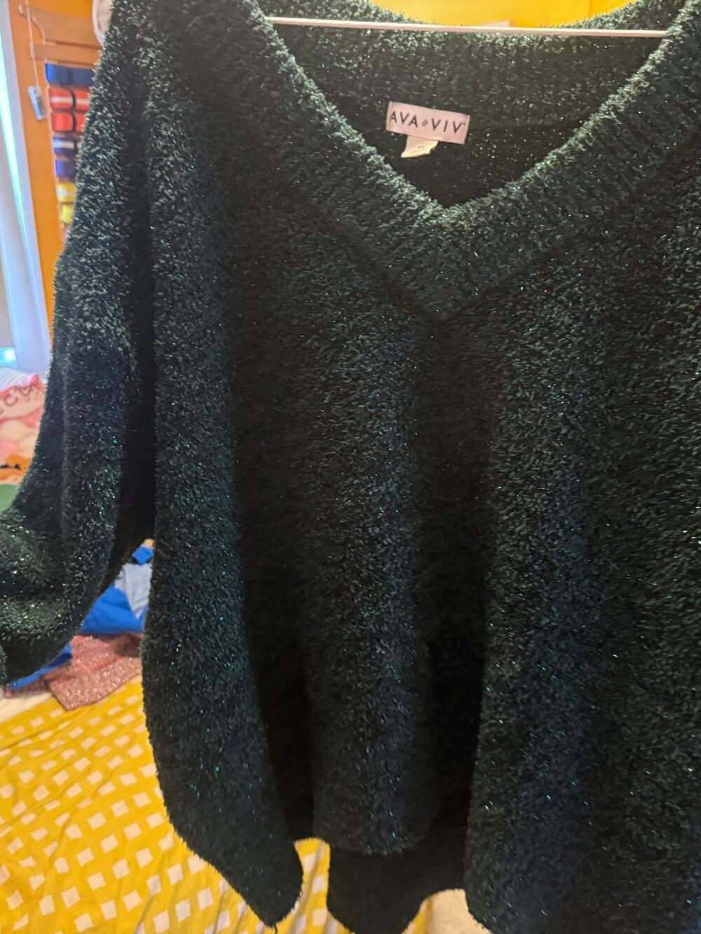Ava & Viv 2X Metallic Green Deep V Long Sleeve Polyester Knit Hi Low Sweater